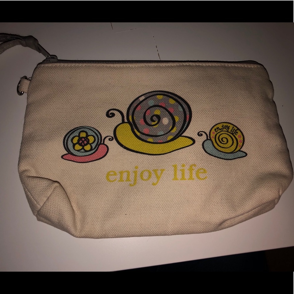 Thirty-one pouch